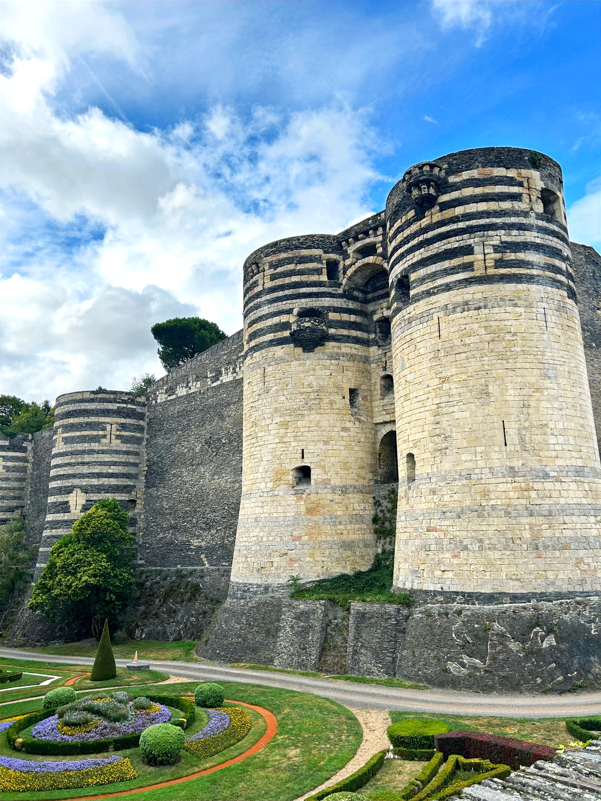 castle of Angeres