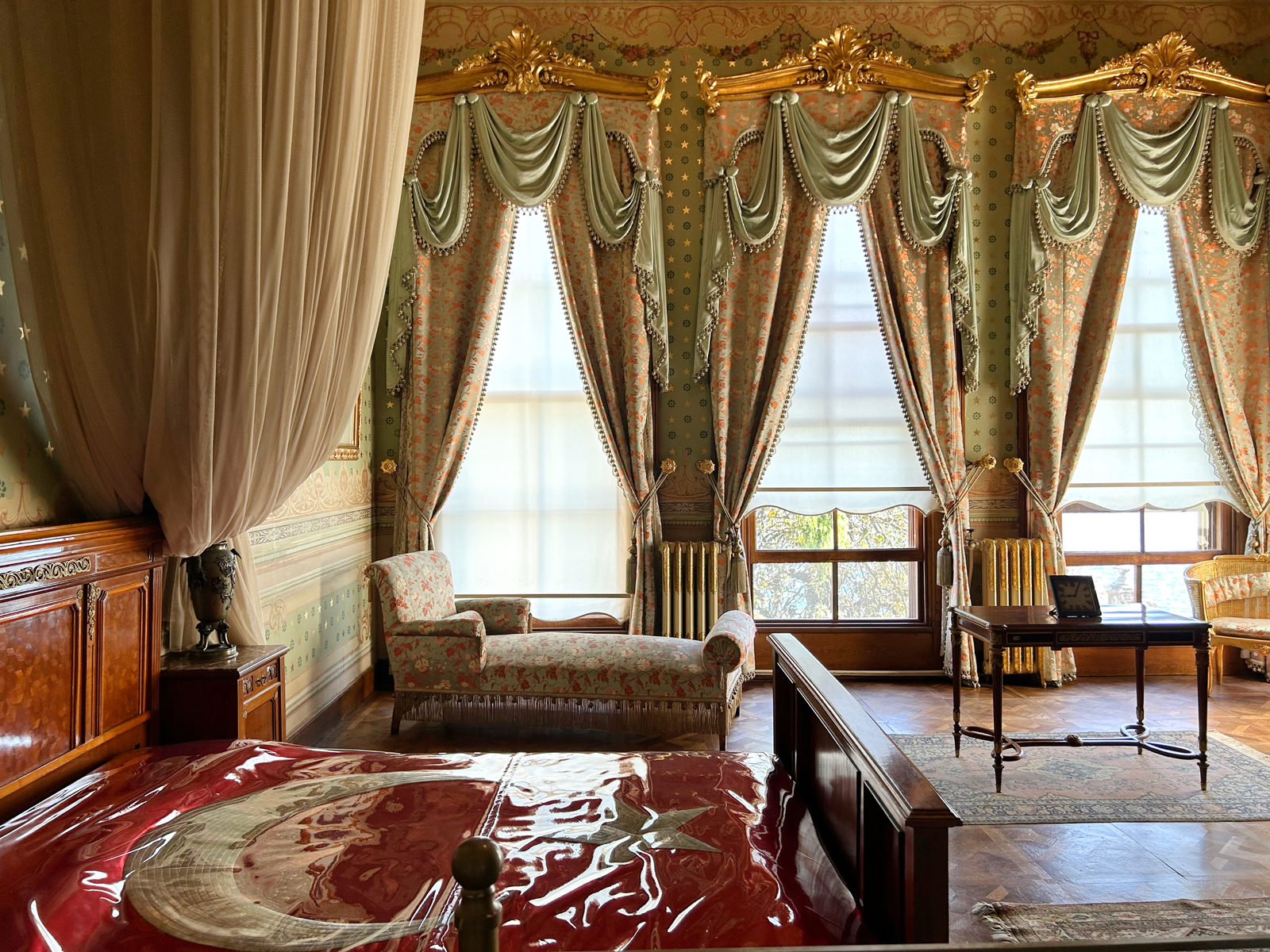 Istanbul & Top Things To Do In The Empires' Capital, Asia