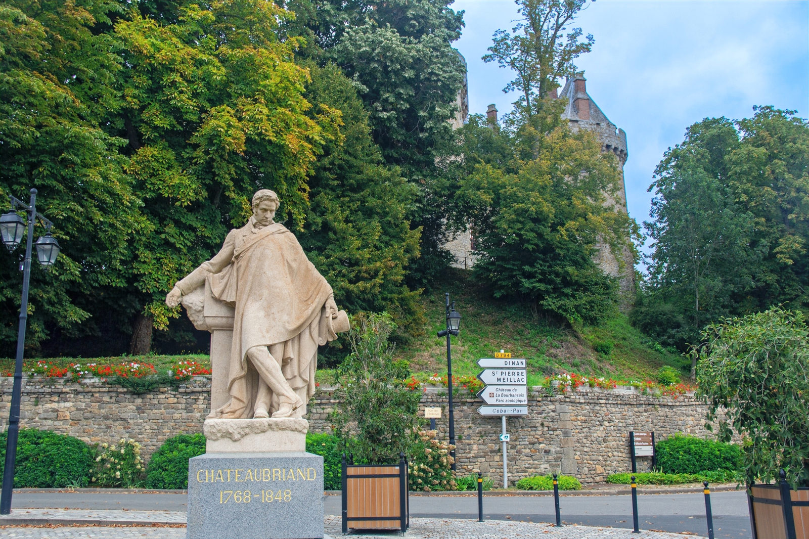Monument of Chateaubriand