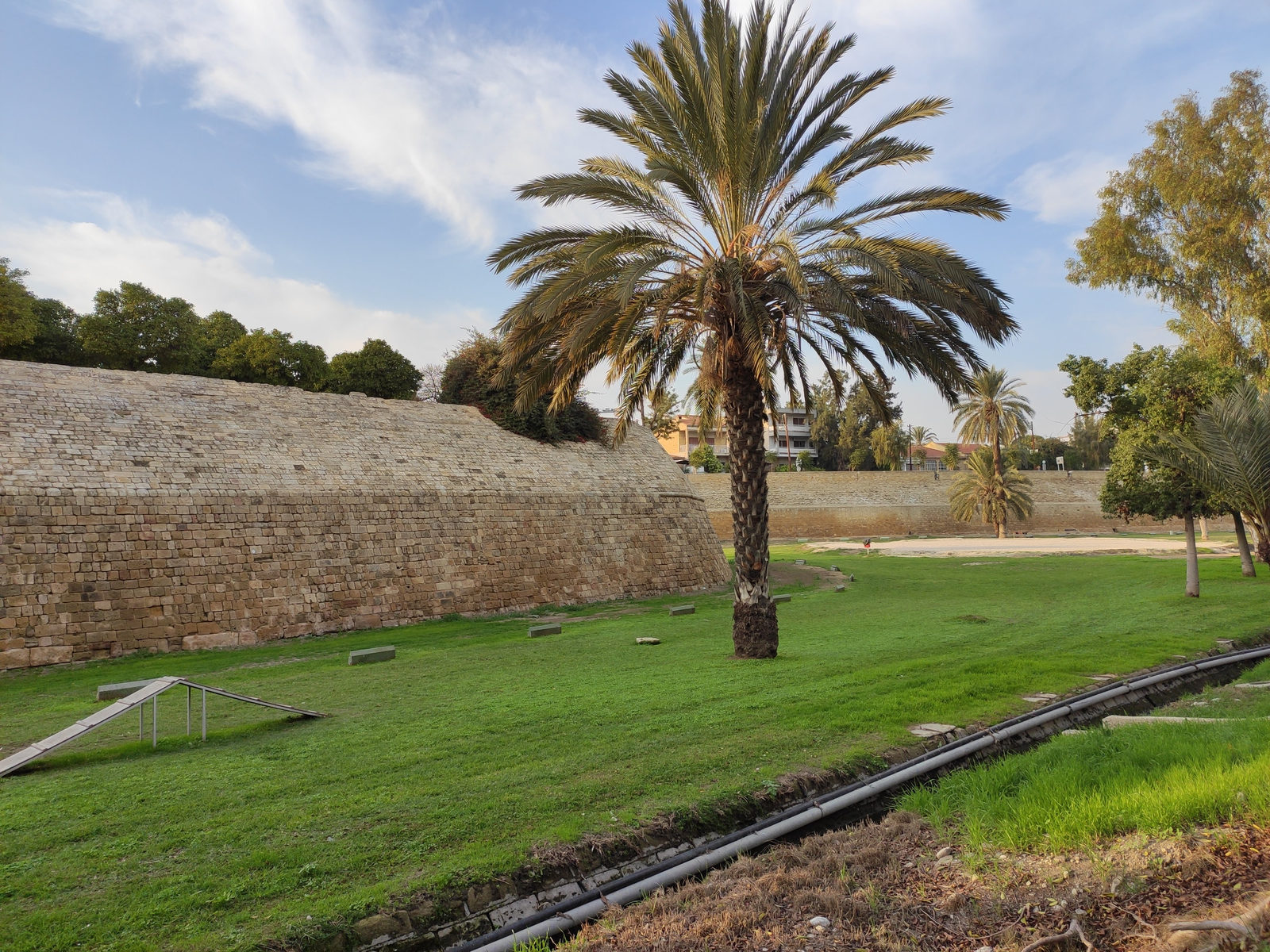 Venetian walls