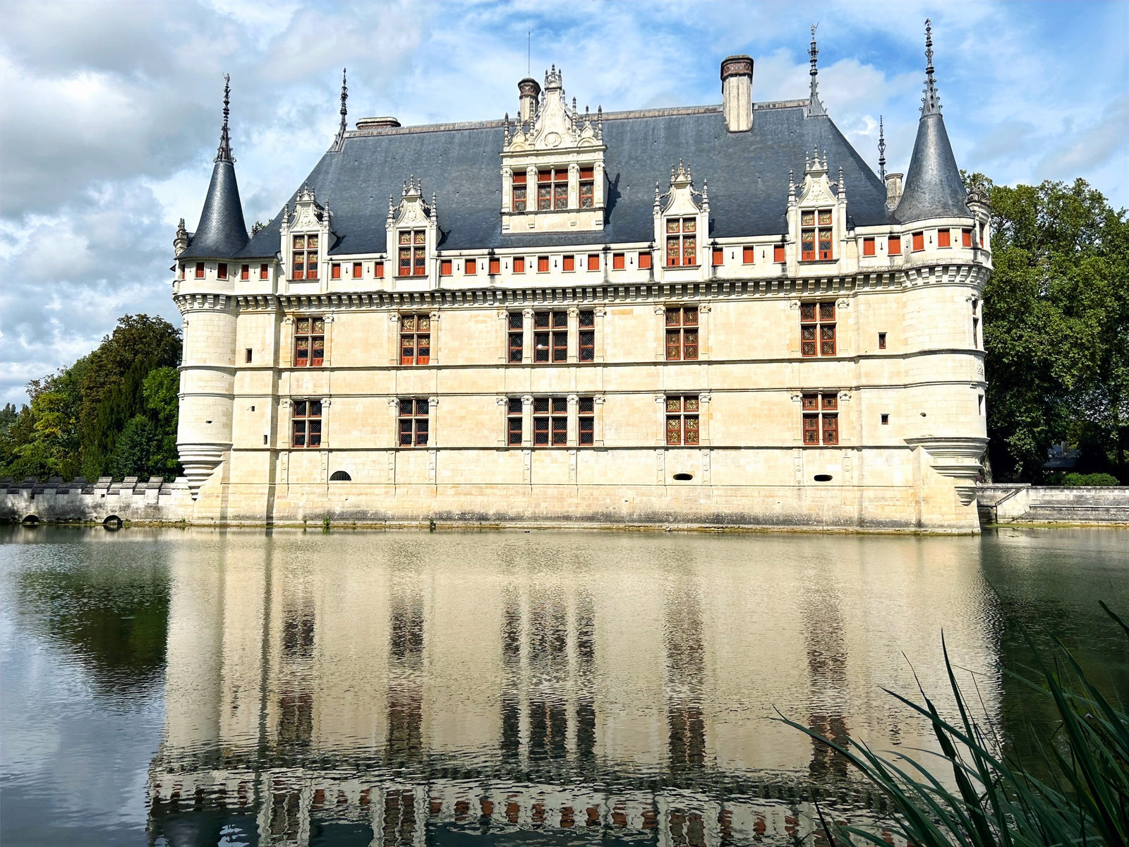 Caste of Azay-le-Rideau